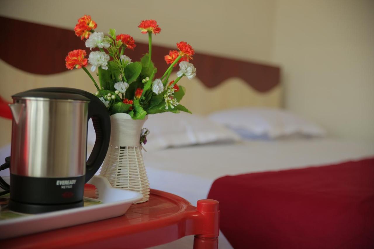 Provanil Guest House Purî Extérieur photo